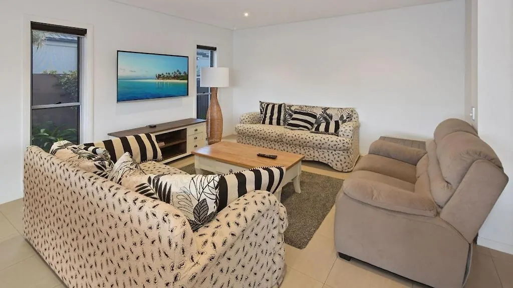 別荘 Luxury Waterfront House Close To Theme Parks And Shops
