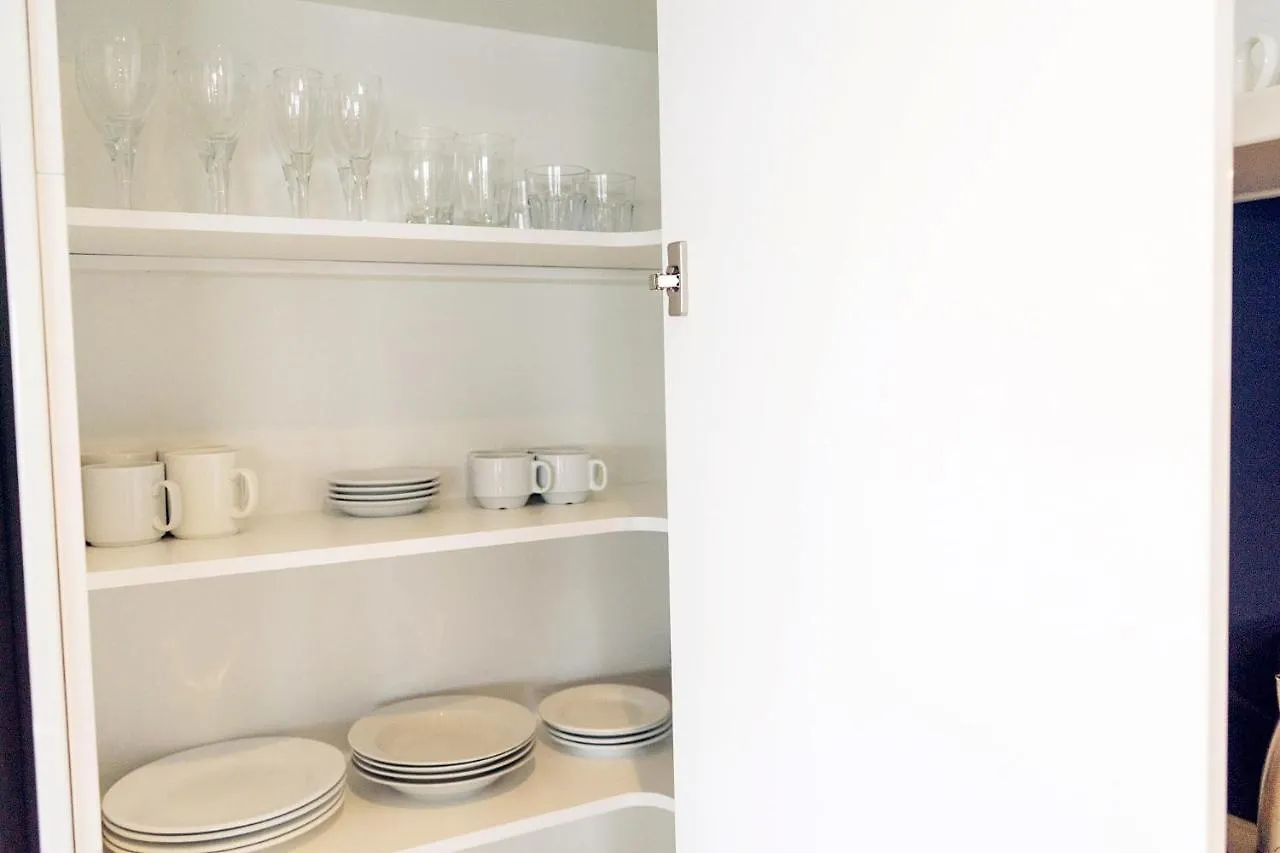 Apartment Circle On Cavill Surfers Paradise Apartments-holiday Paradise *