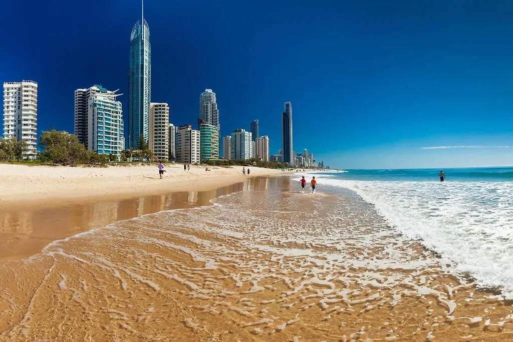 Spectacular 19th Floor In Heart Of Surfers Paradise Apartament