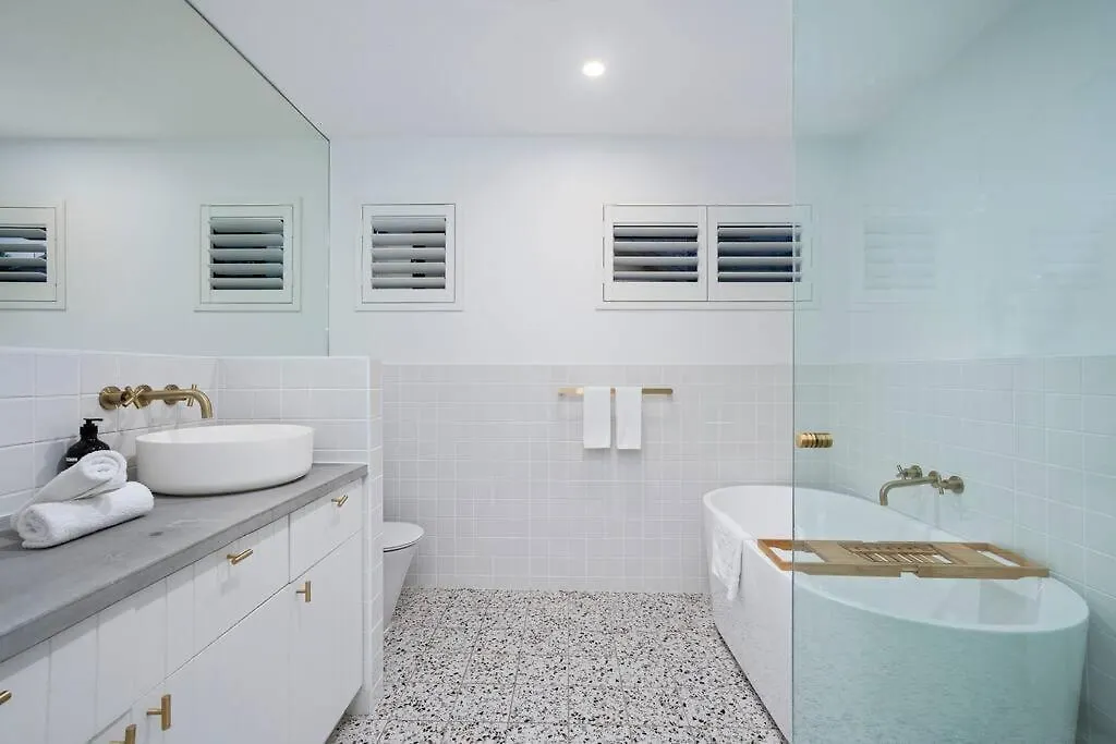 Holiday home Family Waterfront Escape - Pool, 2 King *