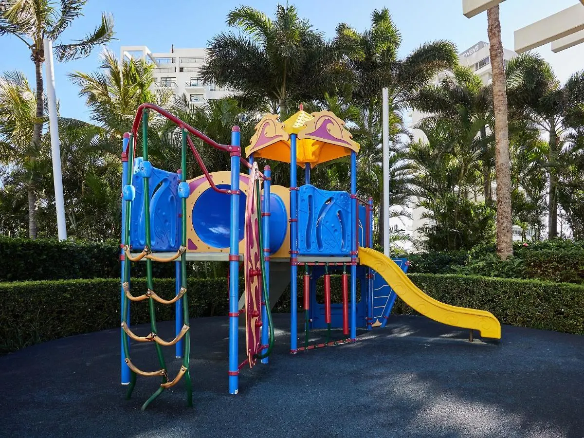 Serain Residences On Ferny Avenue *