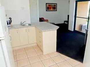 Karana Palms Aparthotel