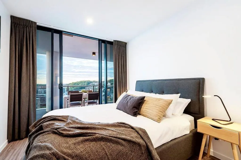 5 Star Beachfront Sky In Prime Location Διαμέρισμα