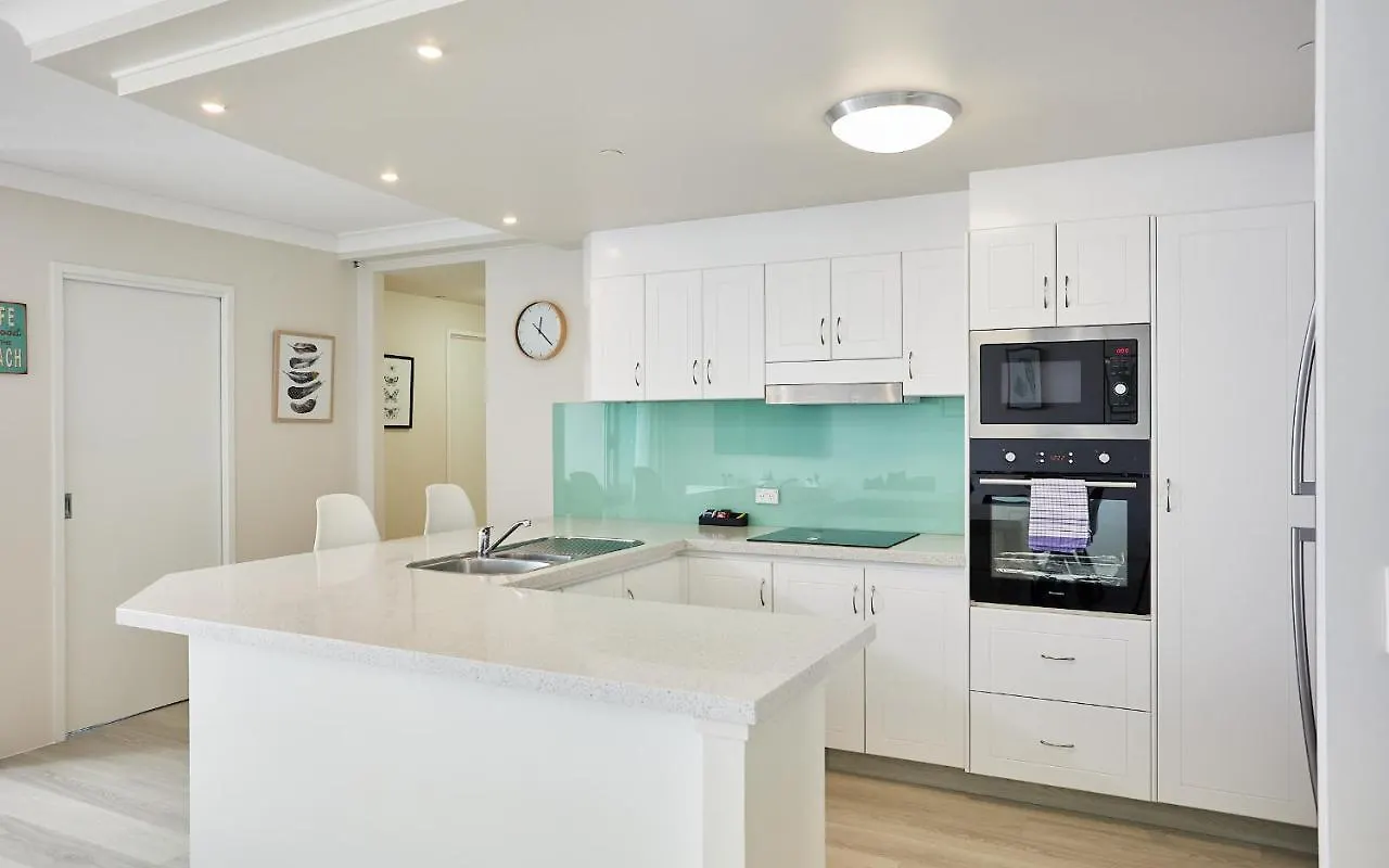 Crown Tower By Serain Residences 아파트