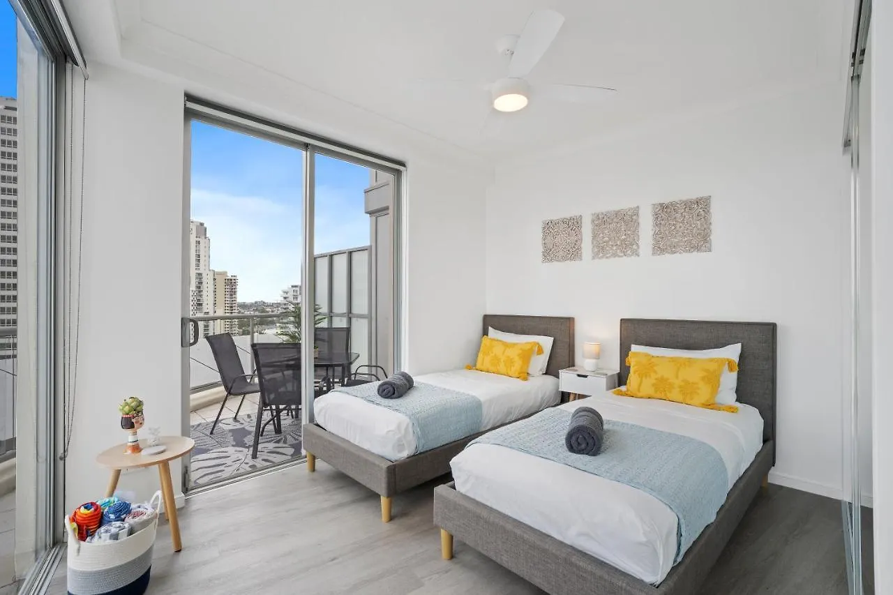 Bellagio@chevron, Luxe, 2 Bedroom In The Heart Of Surfers Paradise!
