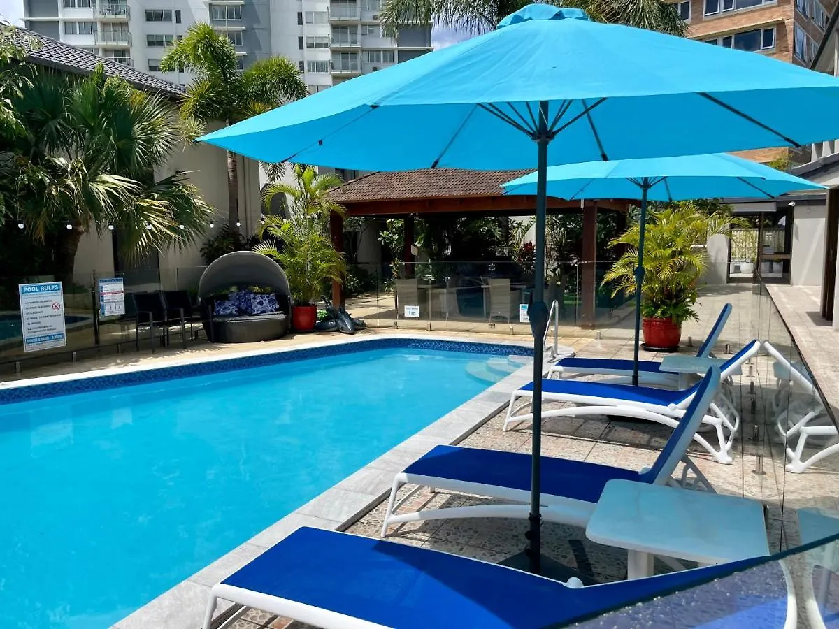 Burleigh Palms 3*