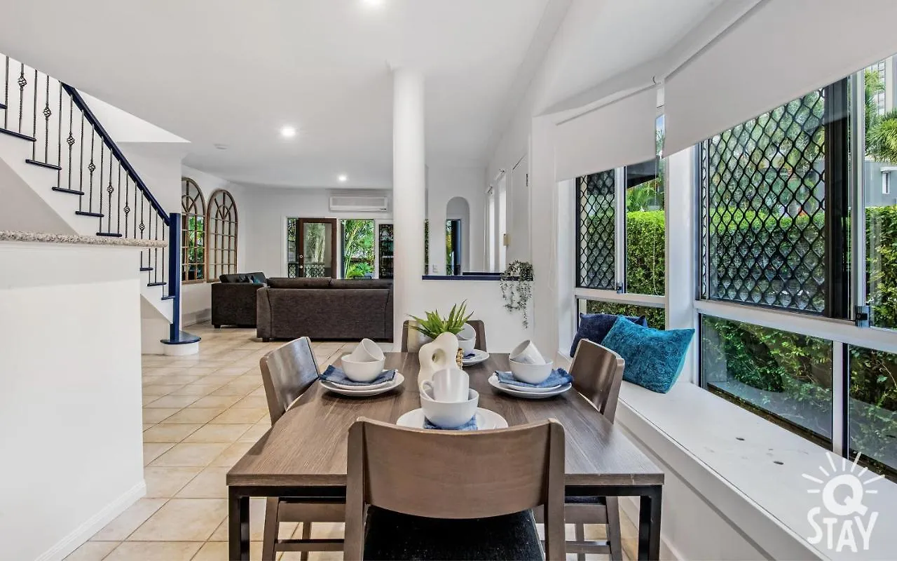 וילה 3 Bedroom Villa's In Surfers Paradise - Q גולד קוסט