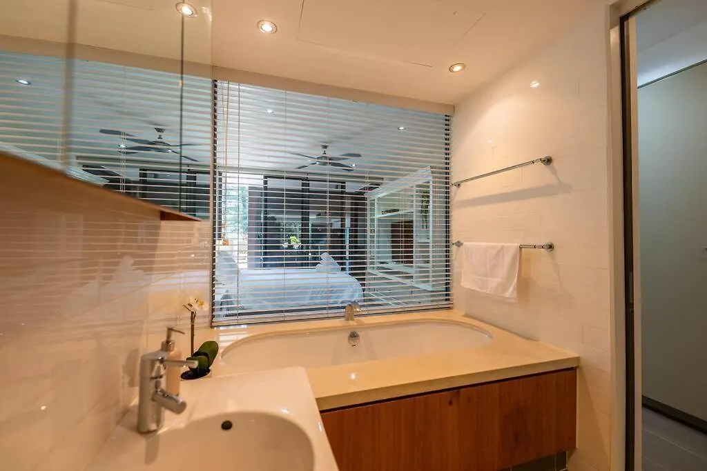 Apartmán Stunning Coastal Retreat With Pool & Car Park *