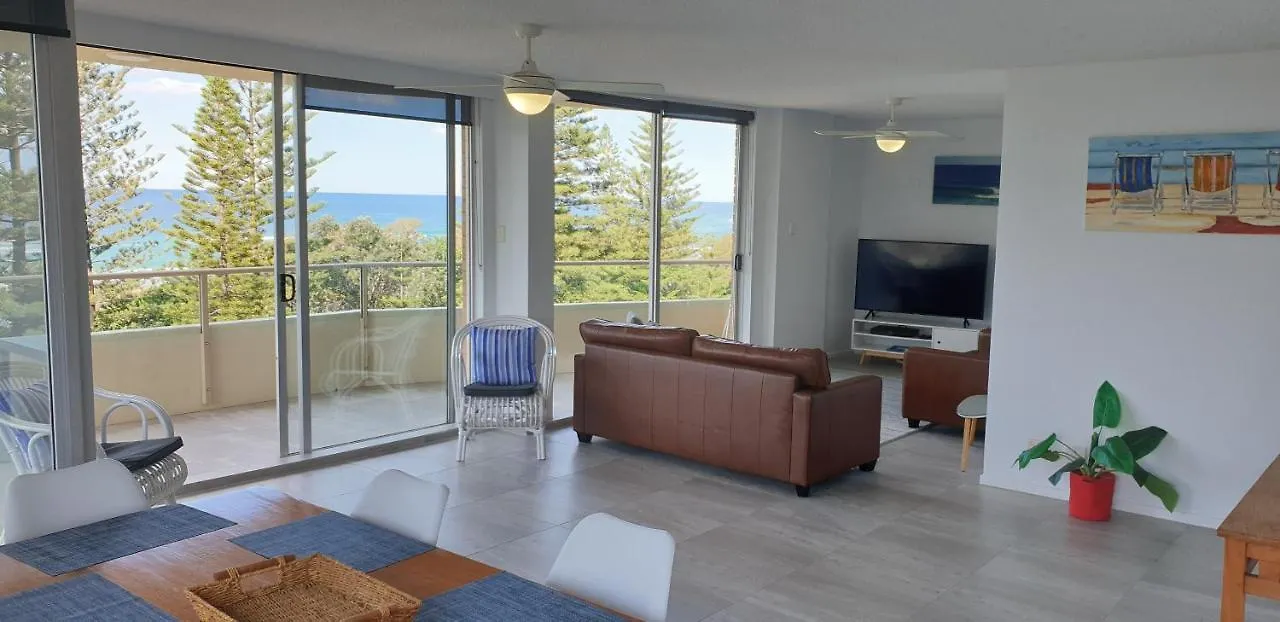 Wyuna Beachfront Apartahotel 3*
