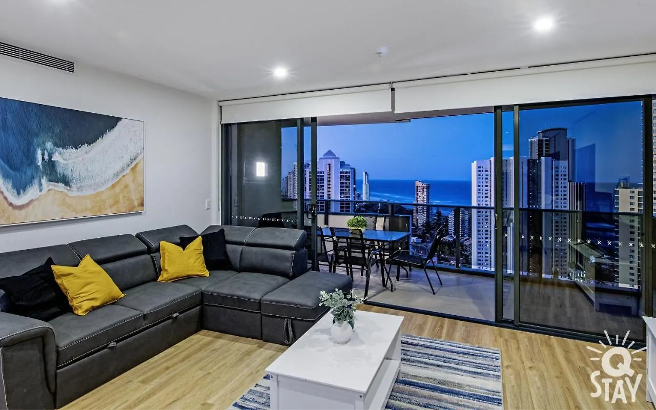 Ruby - 3 Bedroom Family With Views! Lägenhet