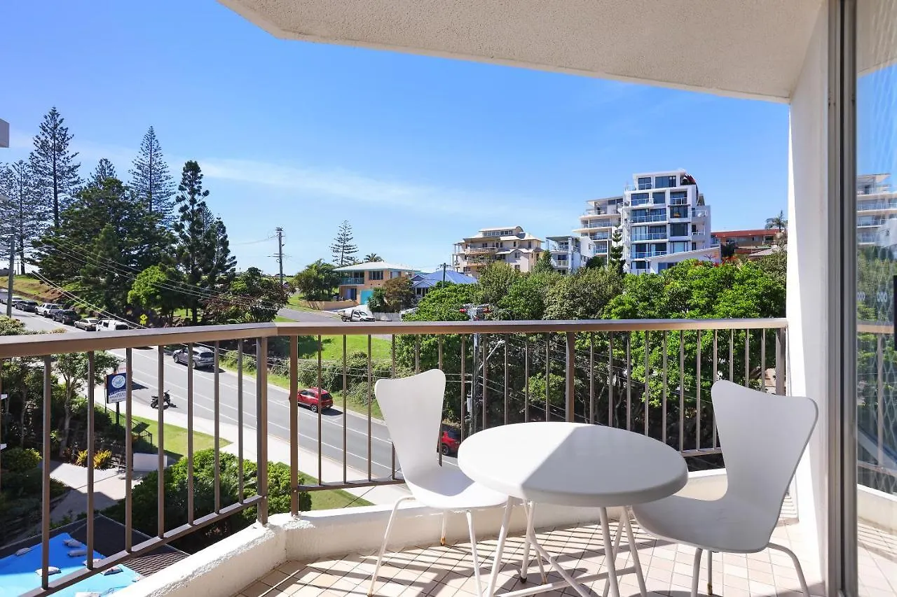 Ξενοδοχείο με διαμερίσματα Rainbow Commodore Coolangatta 4*