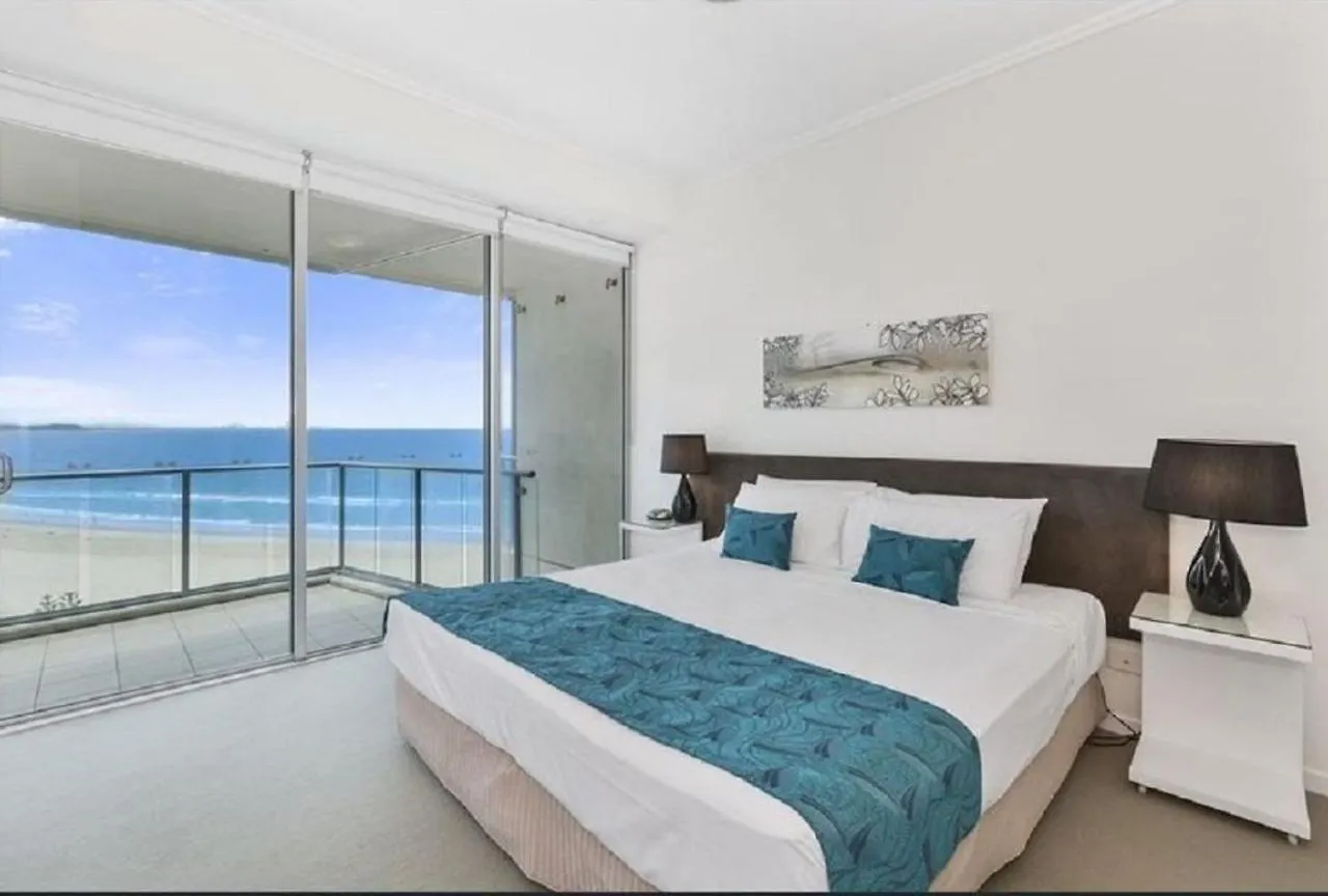 Apartment Reflections 1501 Gold Coast