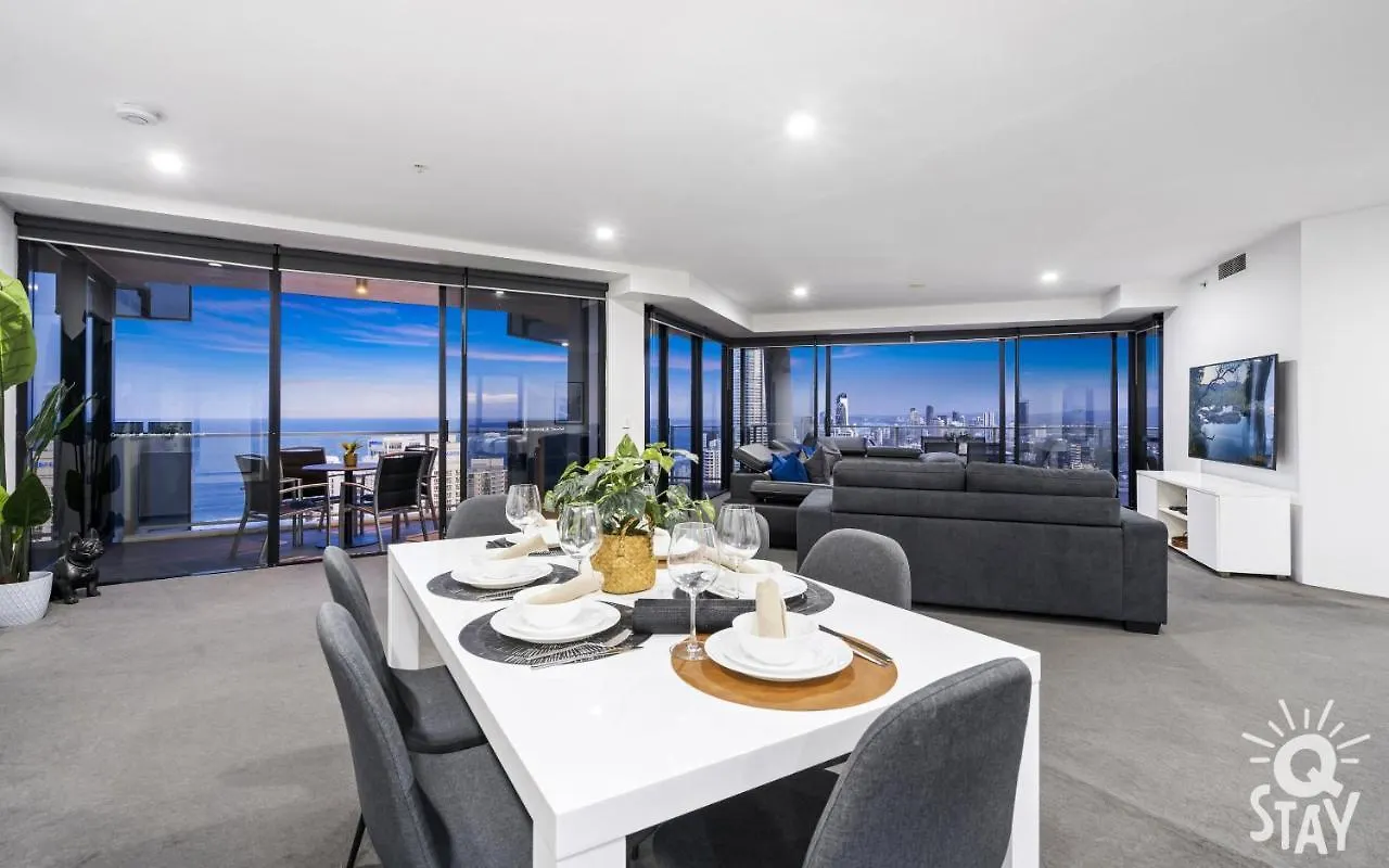 Spectacular Family Kids Free 3 Bedroom Ocean At Circle On Cavill - Q Appartement *