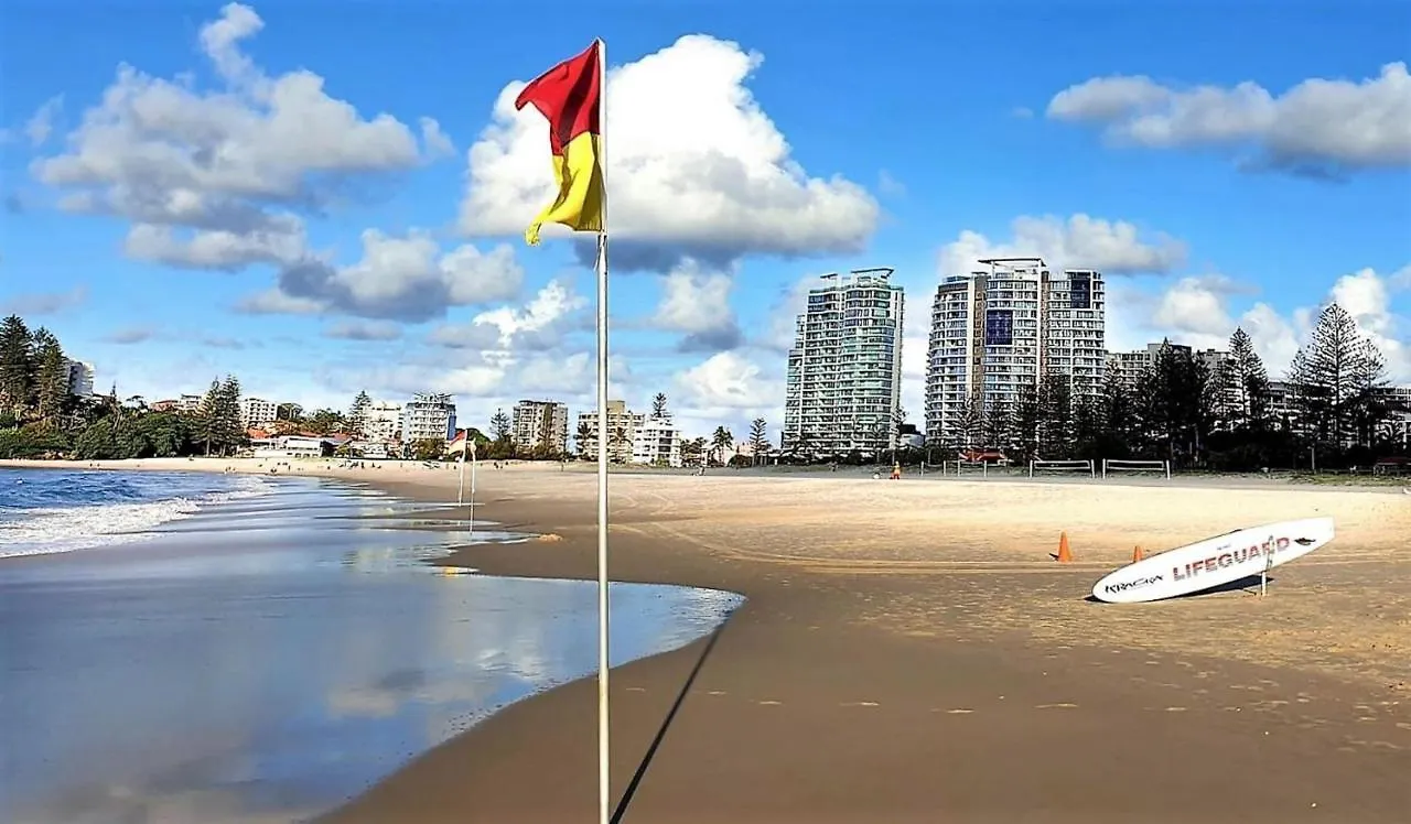 Apartment Reflections 1501 Gold Coast