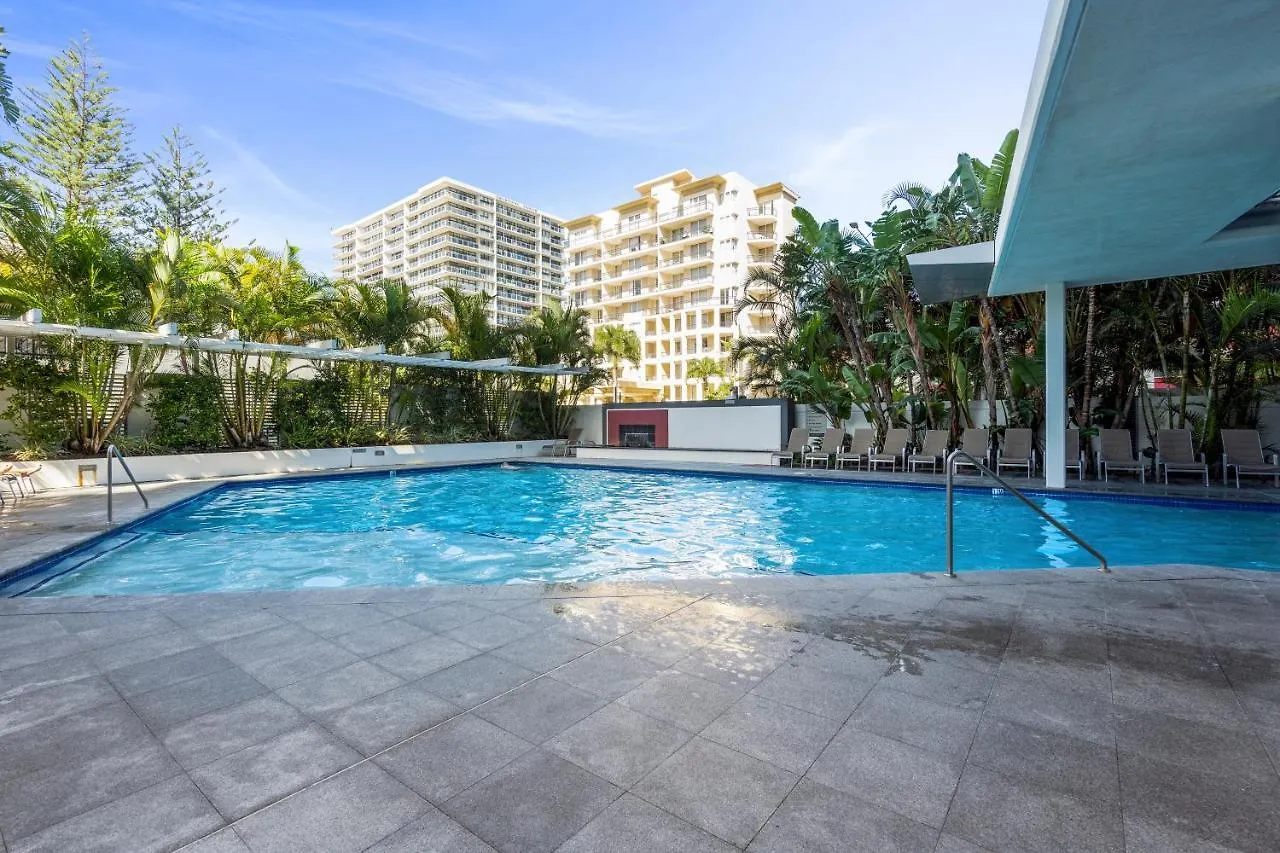 Ocean Side Amazing Sauna Pool Gym Apartmán