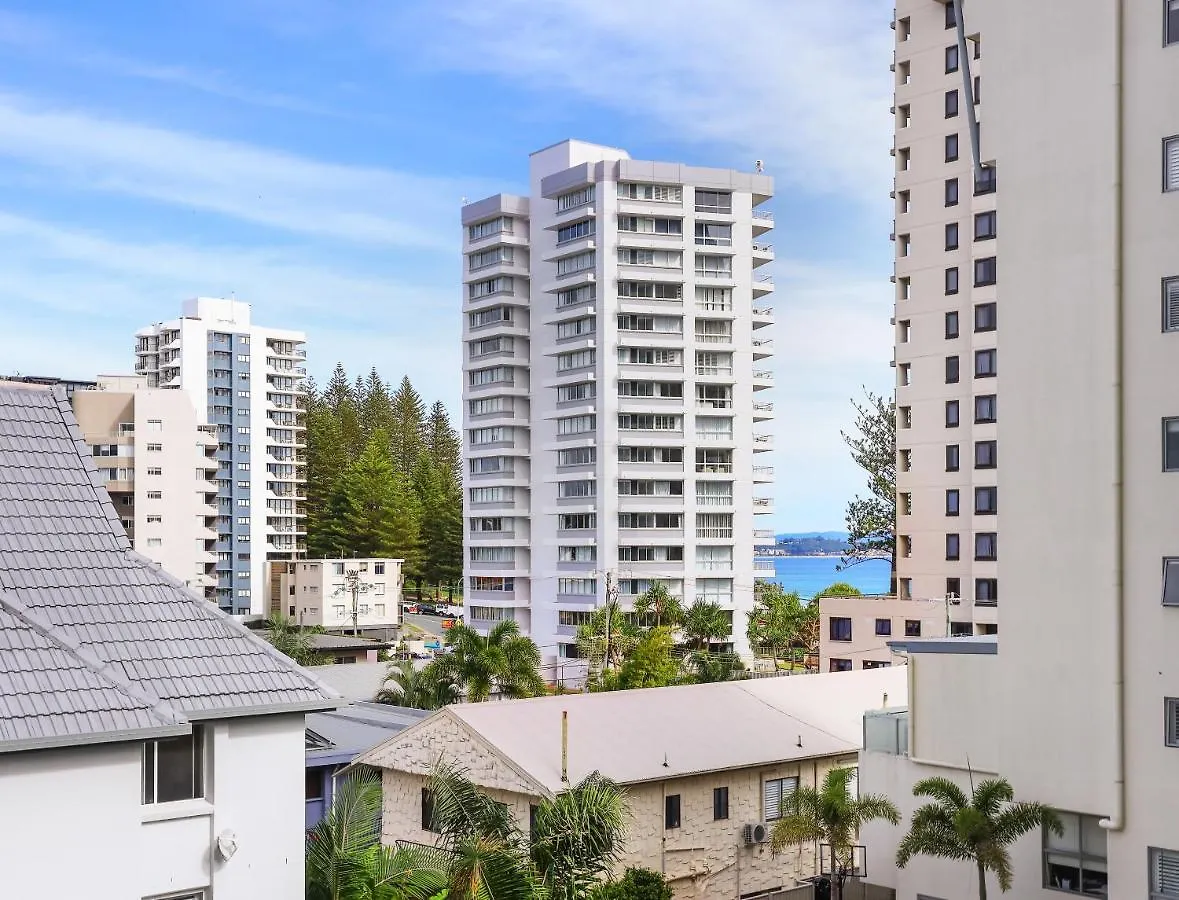 Rainbow Commodore Coolangatta Ξενοδοχείο με διαμερίσματα