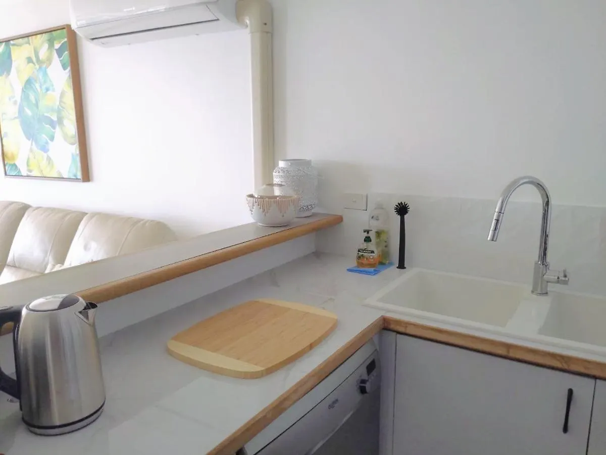Large Surfers Paradise With Fantastic Views Apartman