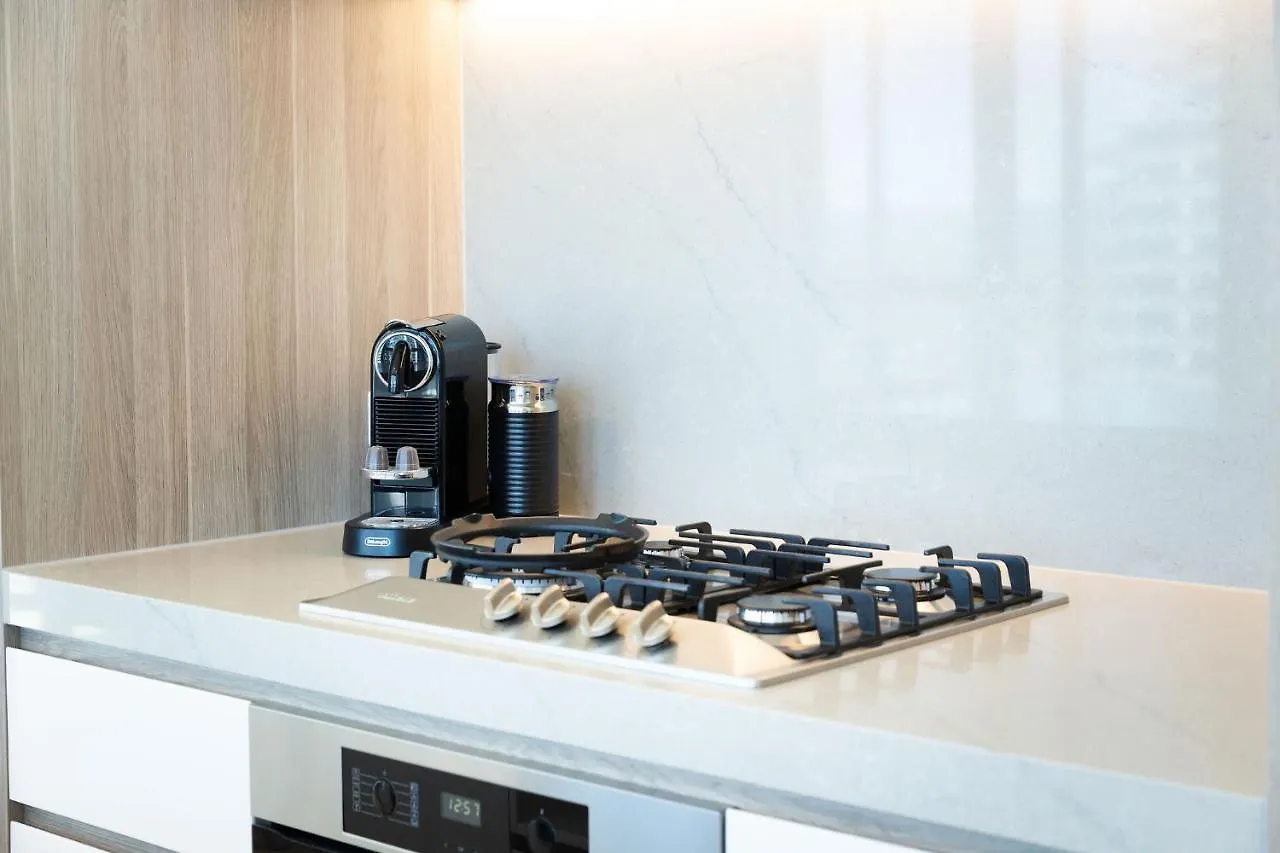Ultiqa Signature At Broadbeach 아파트 *
