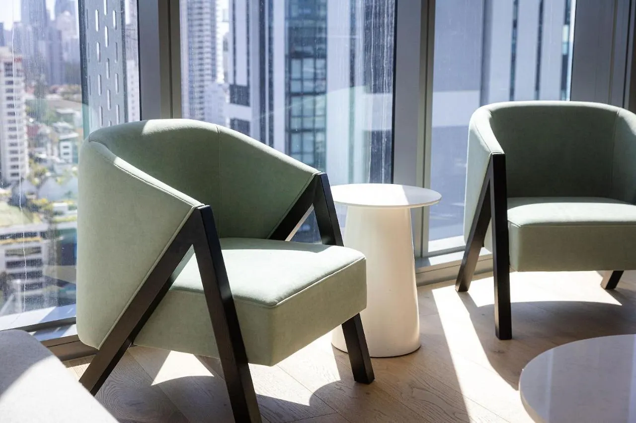 Ultiqa Signature At Broadbeach Apartment