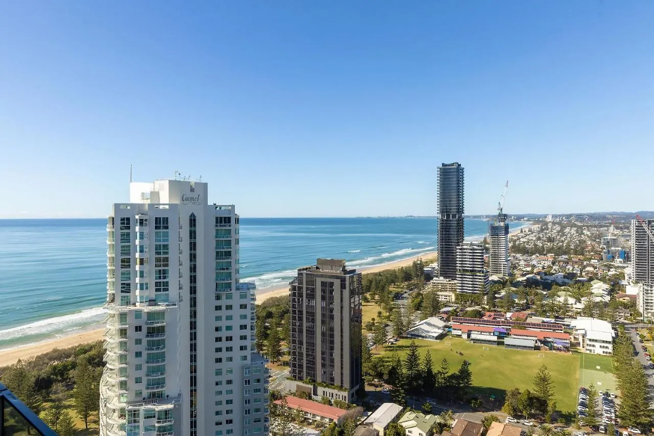 Ultiqa Signature At Broadbeach 아파트 *