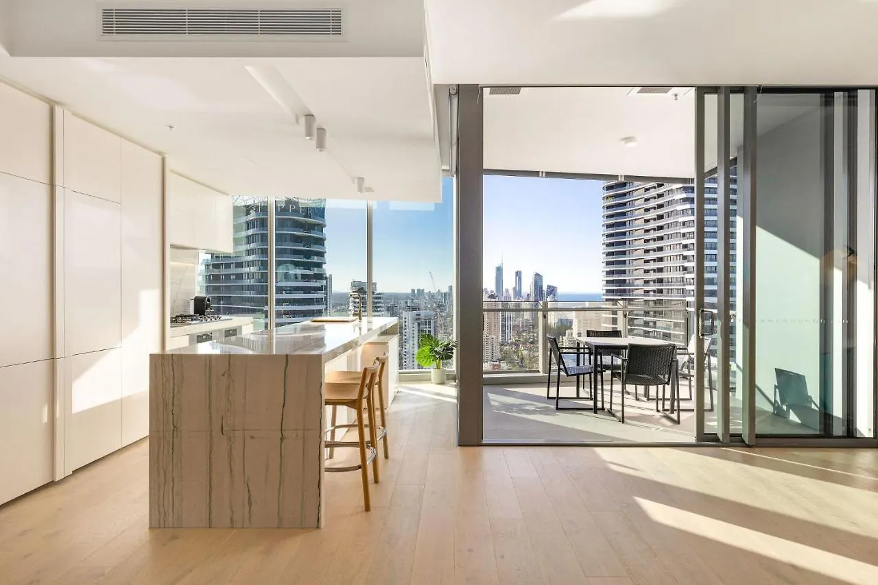 Ultiqa Signature At Broadbeach