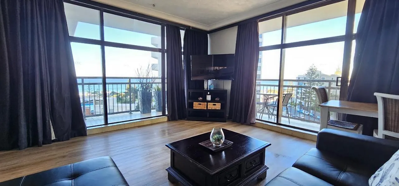 Surfers Paradise Ocean View 아파트