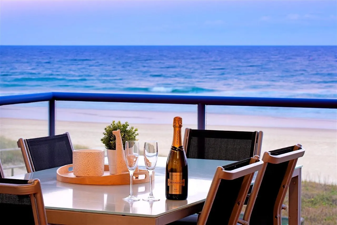 Дом отдыха Beachfront Escape Голд-Кост