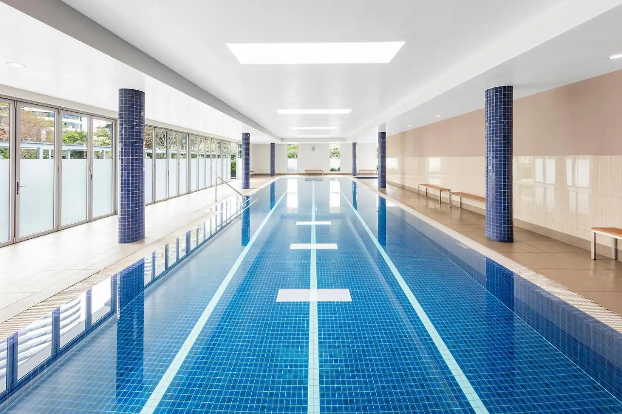 Szálloda Meriton Broadbeach
