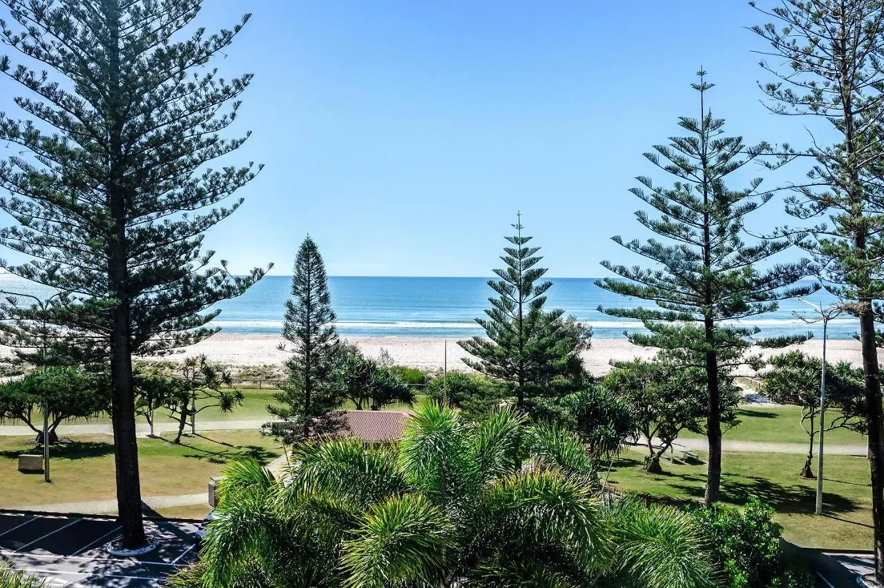 Aparthotel Mantra Coolangatta 4*