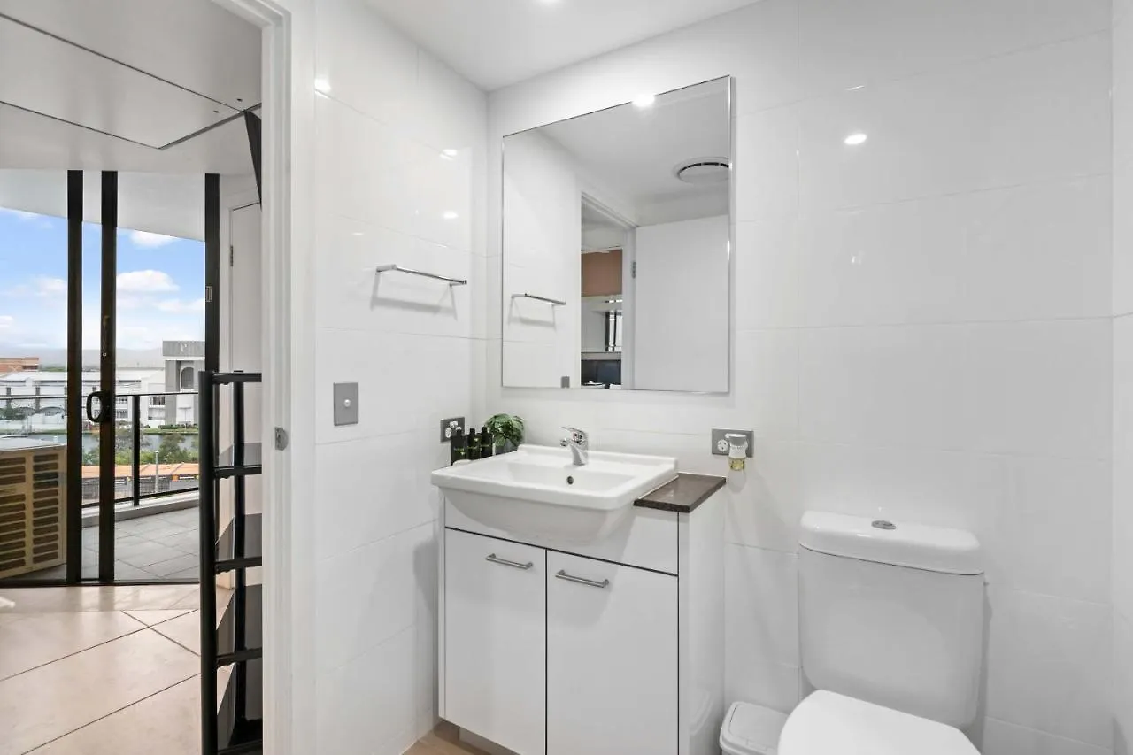 Sierra Grand Broadbeach - Self Contained & Privately Managed アパート *