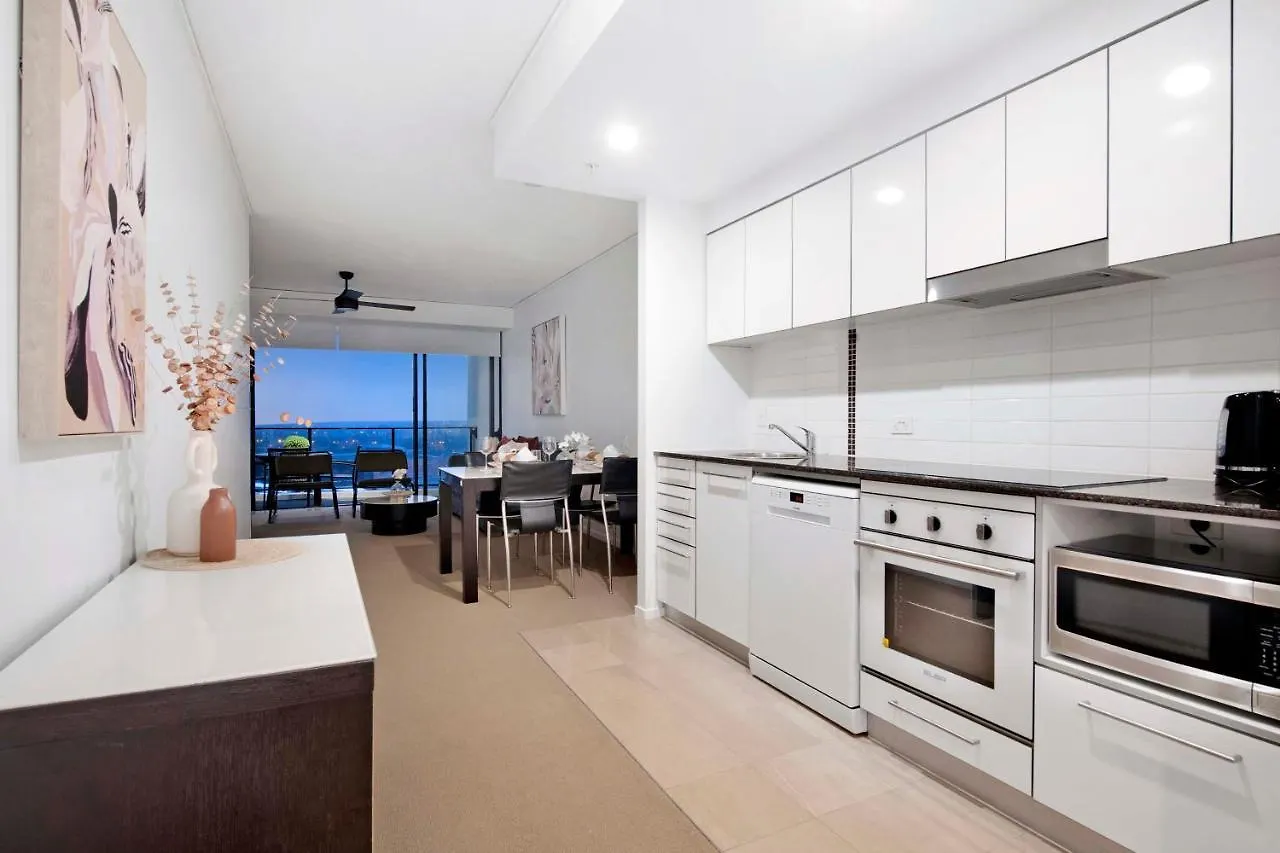 Sierra Grand Broadbeach - Self Contained & Privately Managed ゴールドコースト