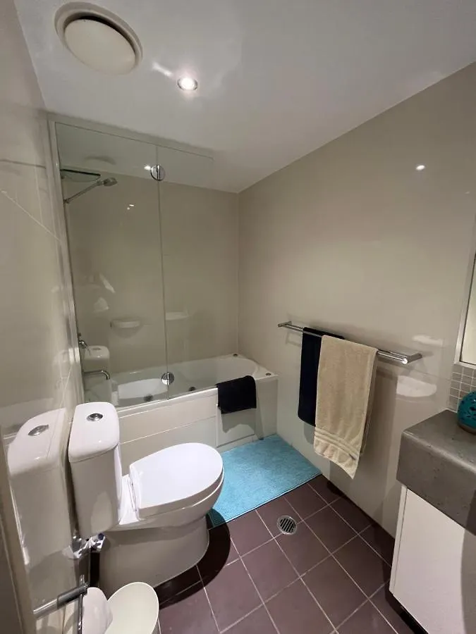 Daire Ocean View At The Heart Of Gold Coast