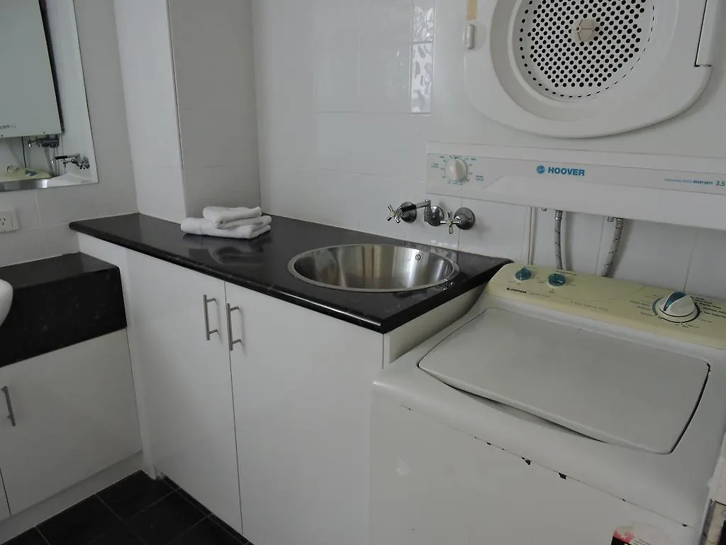 Aparthotel Cannes Court 3*