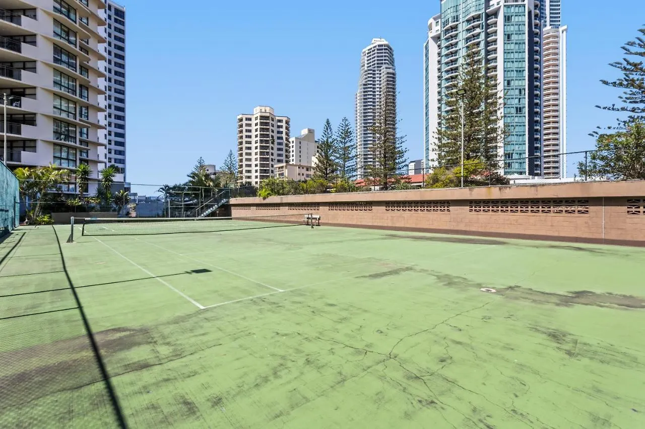 Oceanfront Studio With Pools, Gym & Tennis Court Apartment Gold Coast