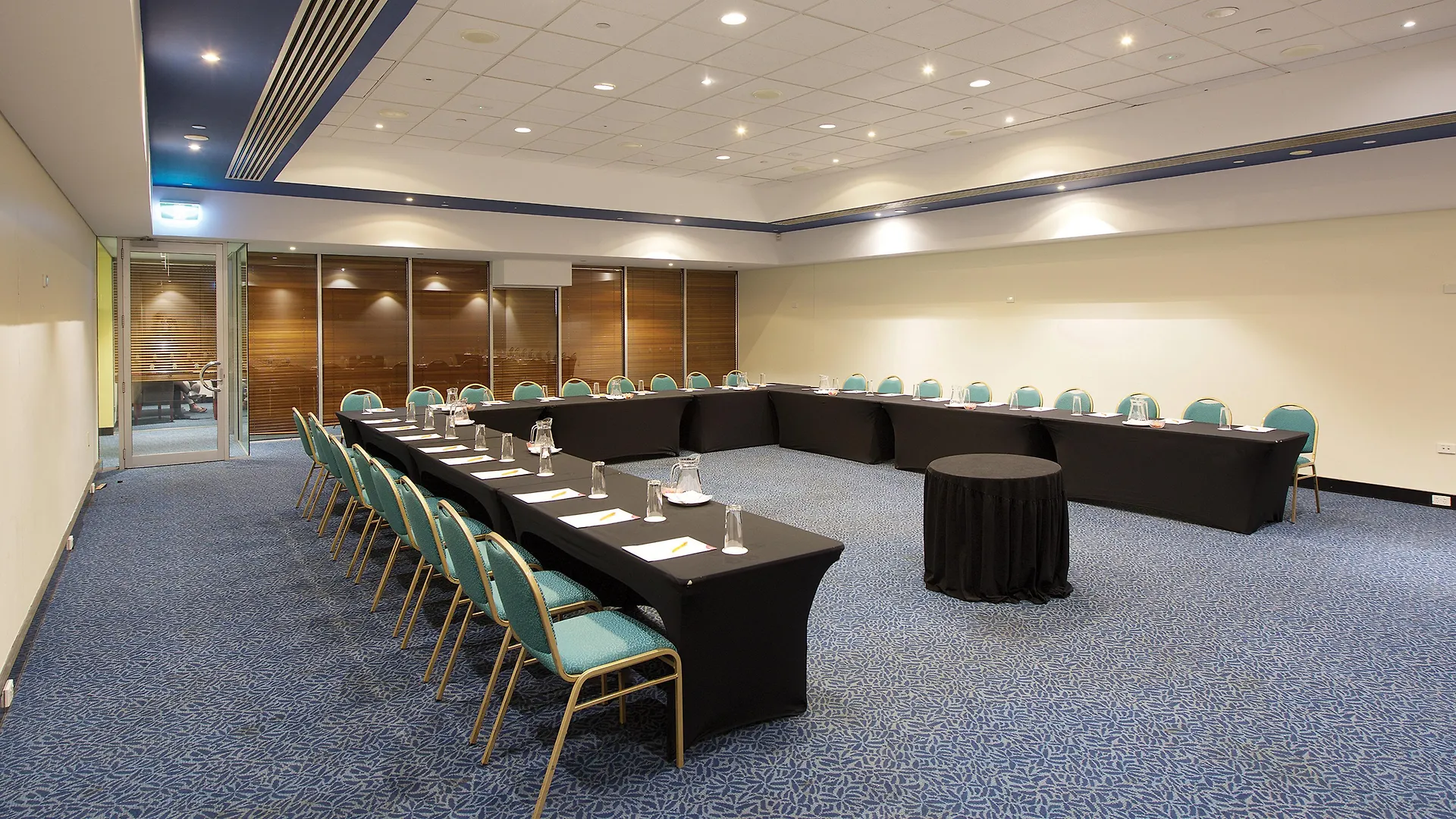 Crowne Plaza Surfers Paradise By Ihg 4*