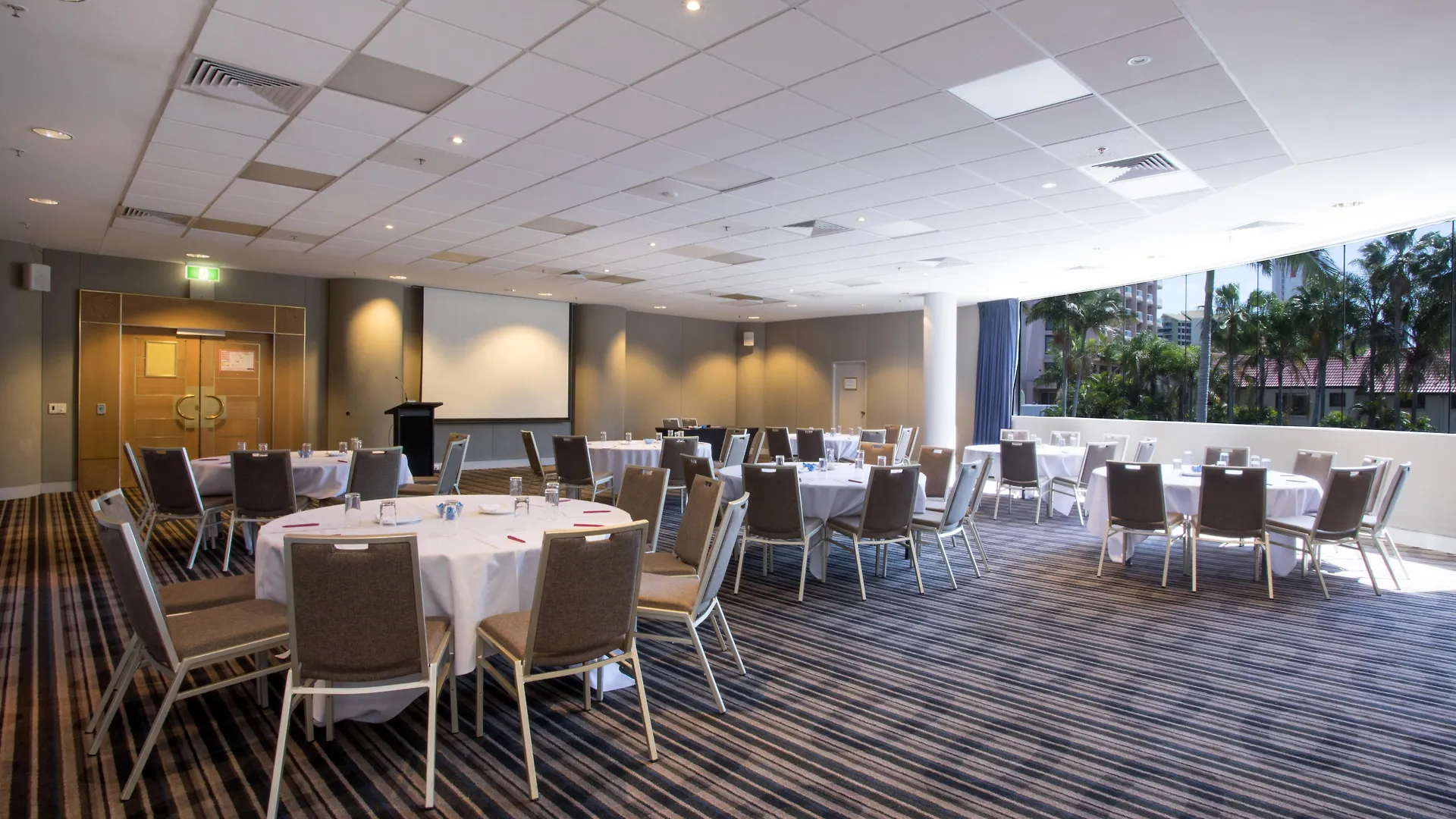 Crowne Plaza Surfers Paradise By Ihg 4* Gold Coast