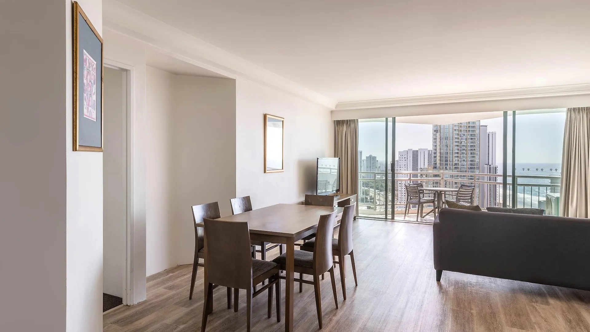 Mantra Crown Towers 4* Gold Coast