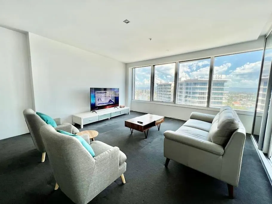 Apartment Q1 1709 *