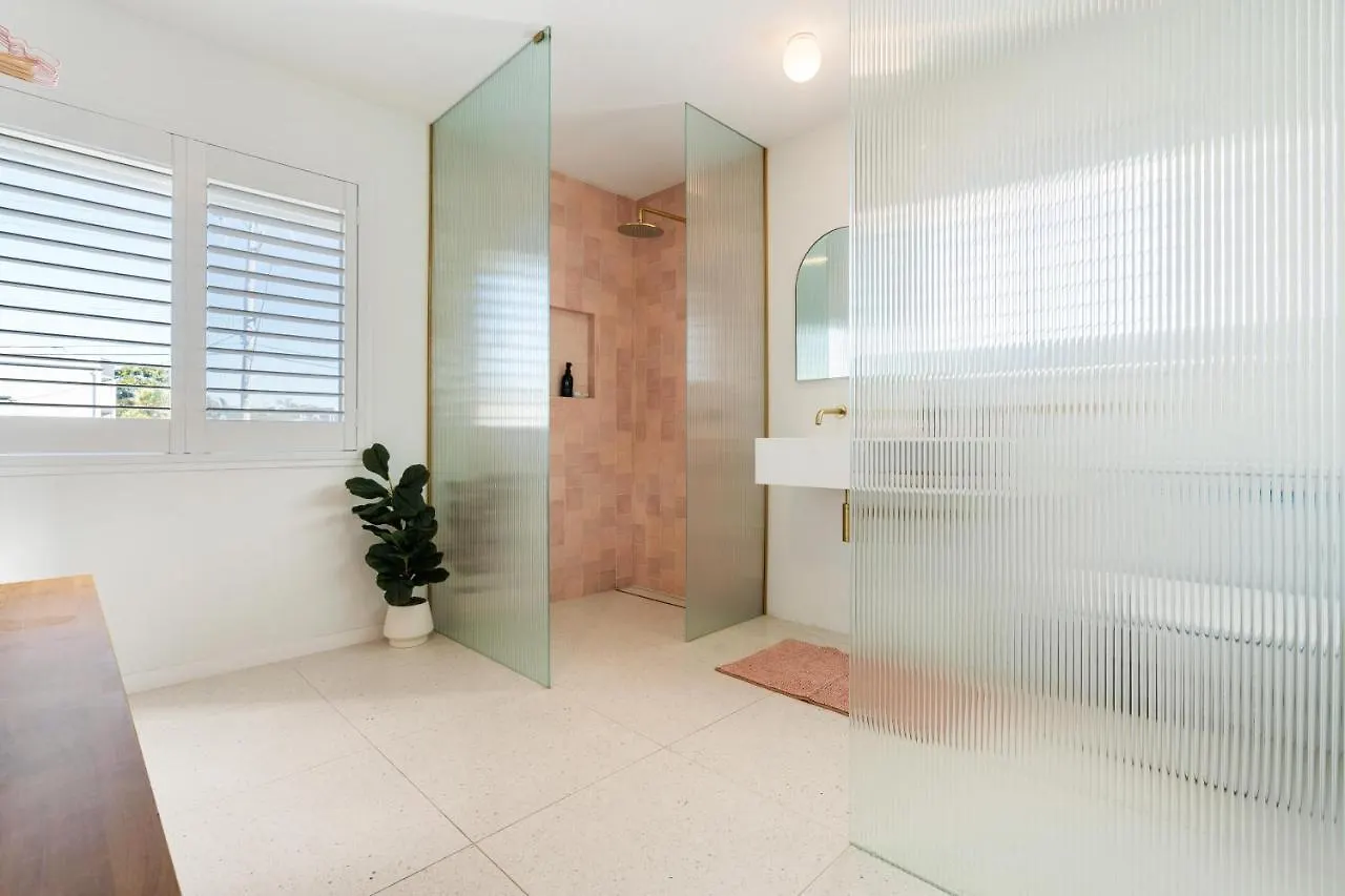 Thomas Drive - Unit 1 * 골드코스트