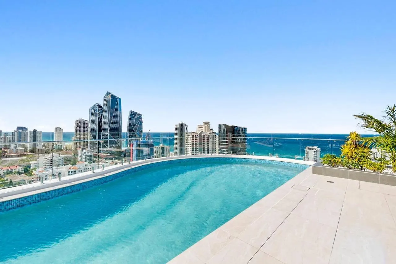 Glistening Horizons - Luxe Coastal Living * Χρυσή Ακτή