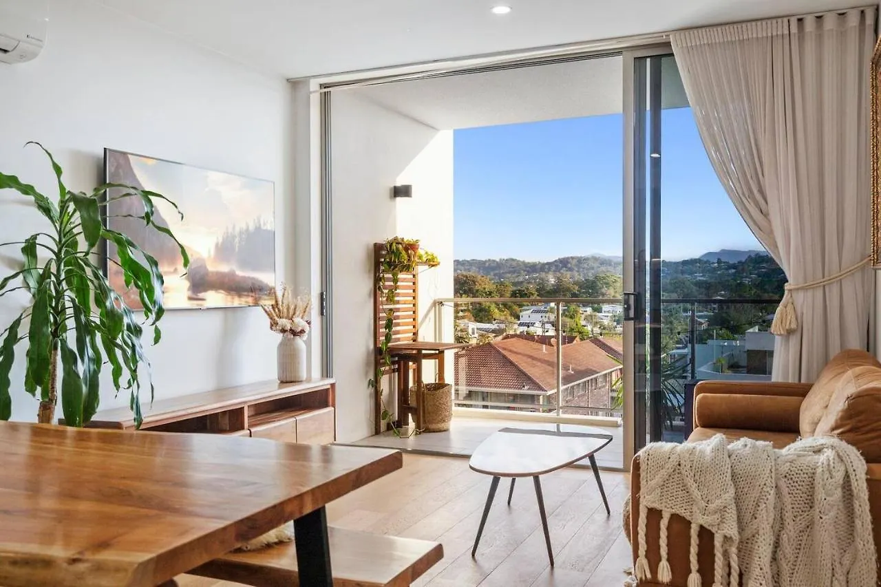 'tropical Tides' Resort-style Chic At Palm Appartement *