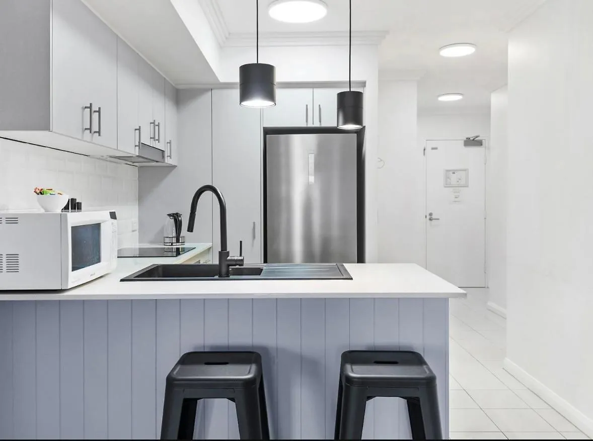 Broadwater Parklands Paradise-one & Two Bedroom