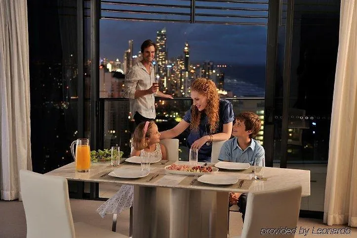Peppers Broadbeach Apartahotel