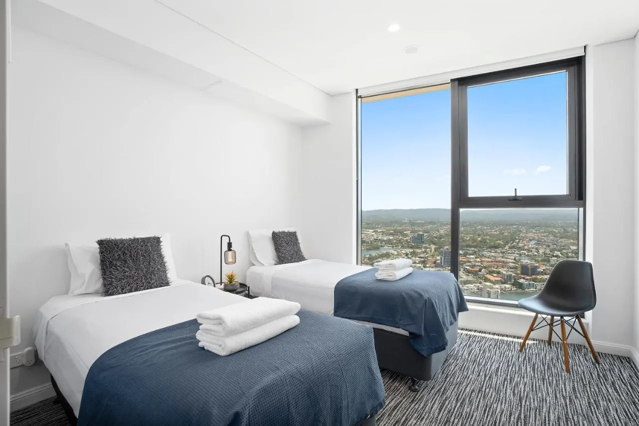 Cha Private Apt Ocean By Meriton Surfers Paradise Gold Coast