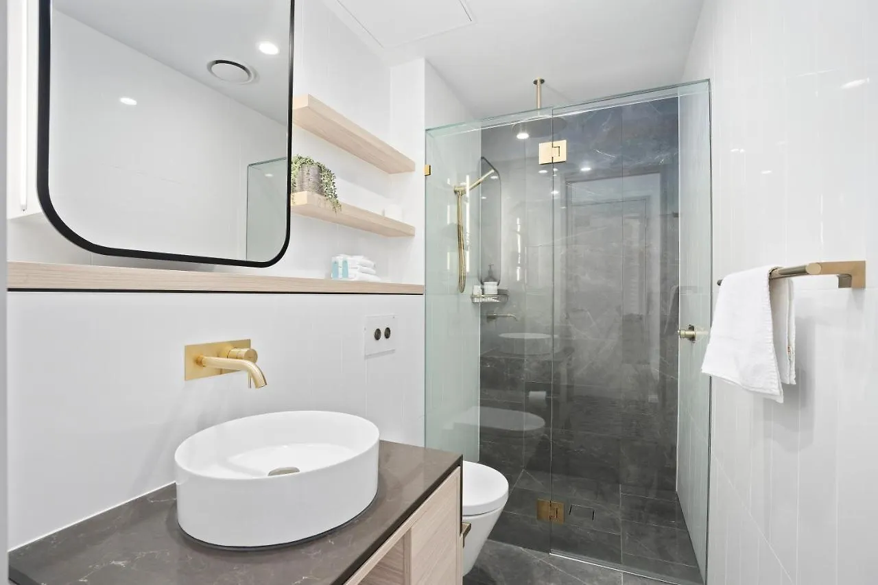 Cha Private Apt Ocean By Meriton Surfers Paradise Gold Coast