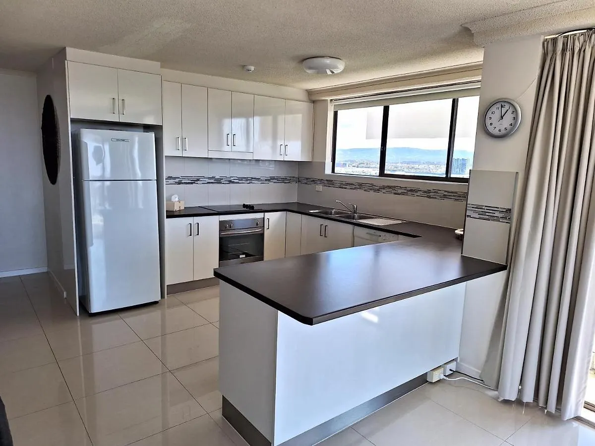 Supa Sized 3 Bedroom 2 Bath شقة غولد كوست