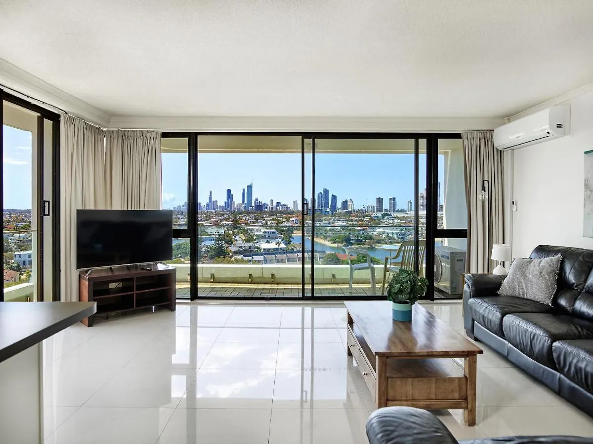 Supa Sized 3 Bedroom 2 Bath شقة غولد كوست