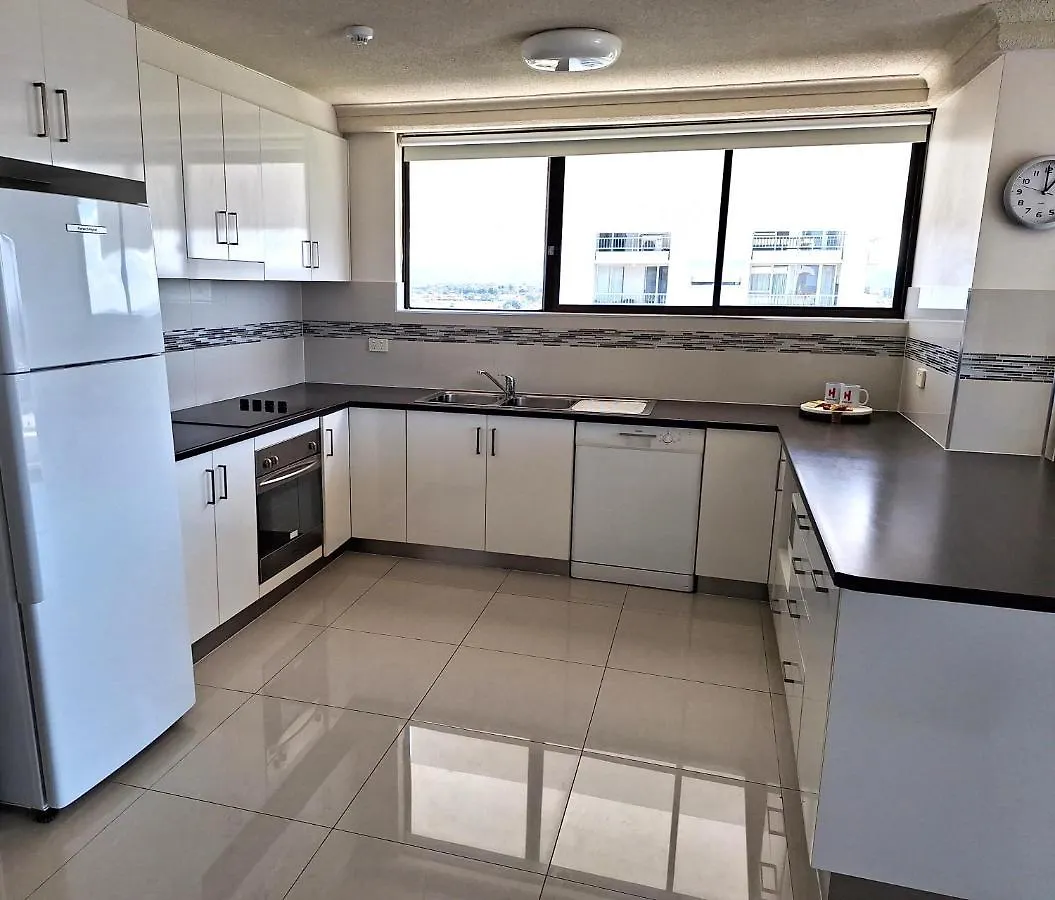 شقة Supa Sized 3 Bedroom 2 Bath غولد كوست