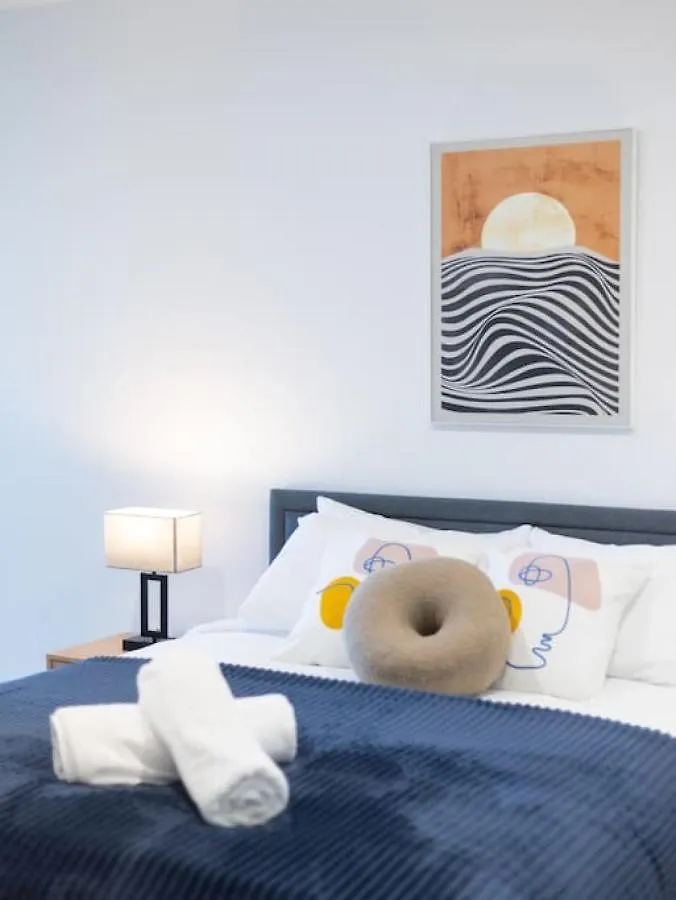 Brandnew Two Bed In Surfers Paradise With Carpark Apartment Gold Coast