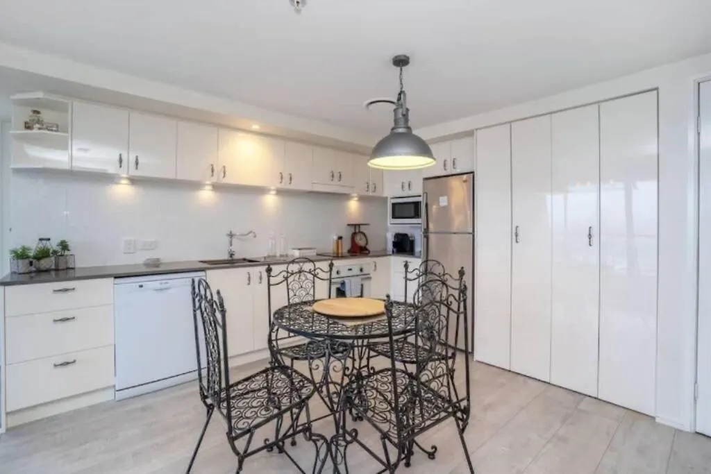 Picturesque Waterviews2br In Chevron Renaissance Appartement Gold Coast